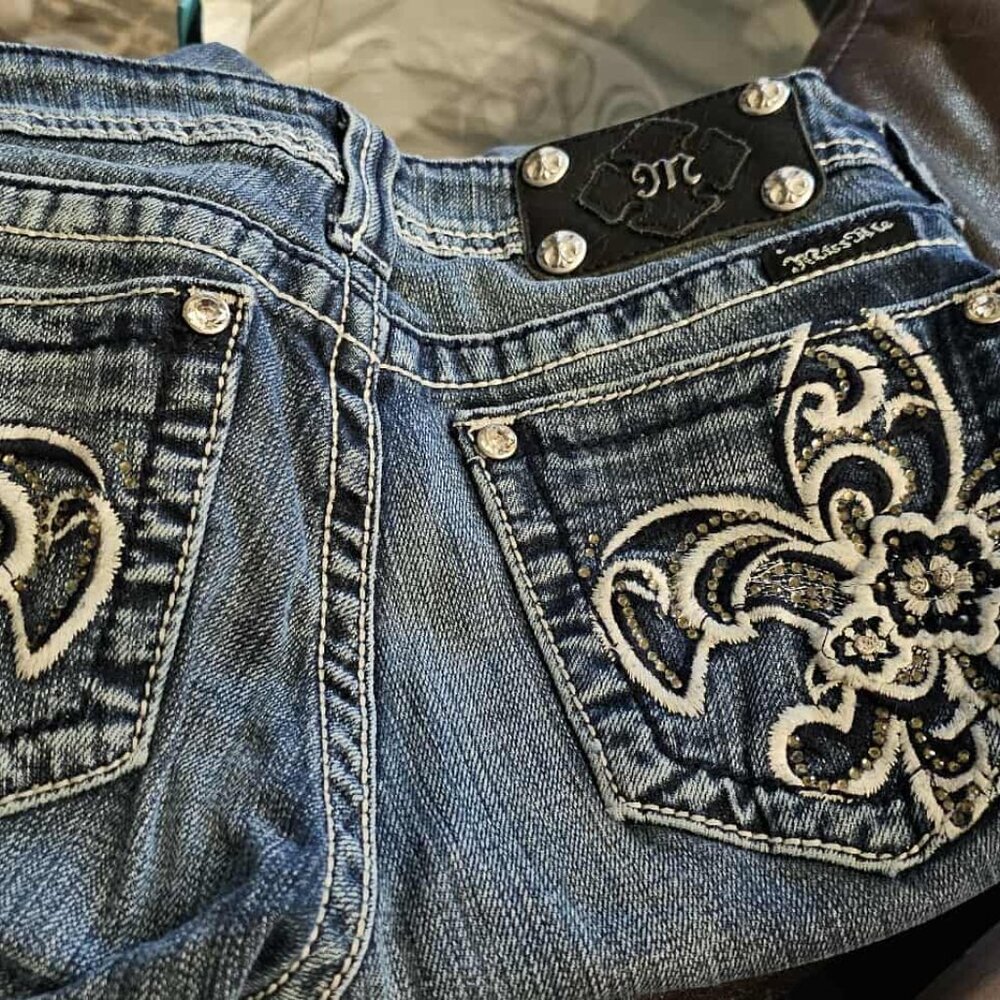 Miss Me Boot Cut Fleur Dele